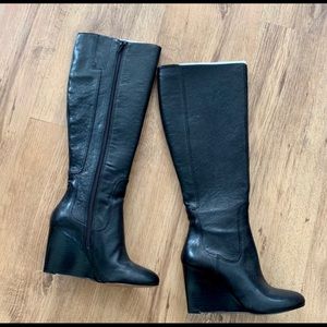 Beautiful Black leather boots